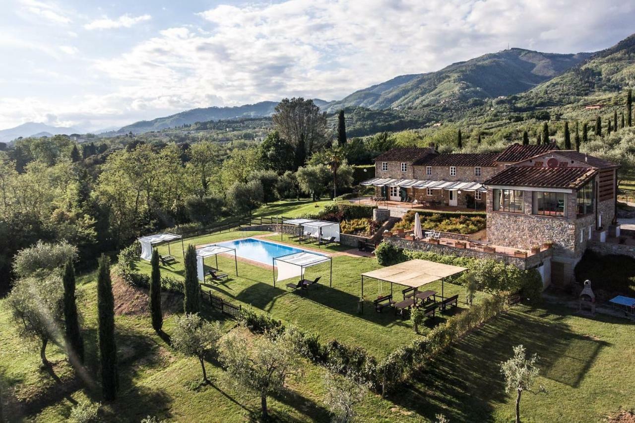 Ampio appartamento completamente rinnovato con vista e piscina Lucca Esterno foto